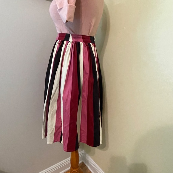 Collectif XS Bubblegum Stripe Jasmine Skirt - Picture 5 of 12